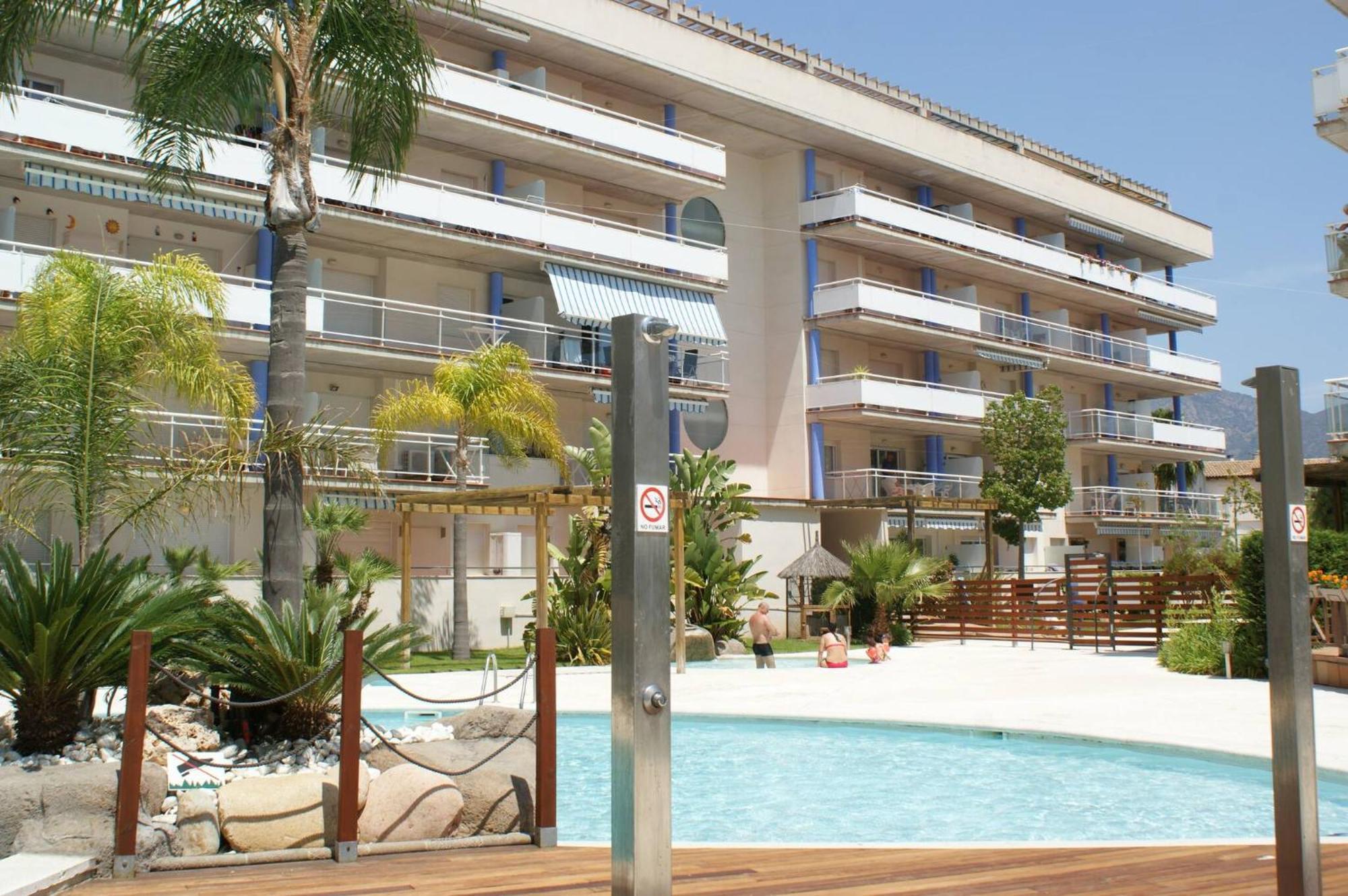 Precioso Apartamento Para 6 Personas โรเซส ภายนอก รูปภาพ